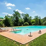 Apartman In Tuscany With Pool And Scenic Views *