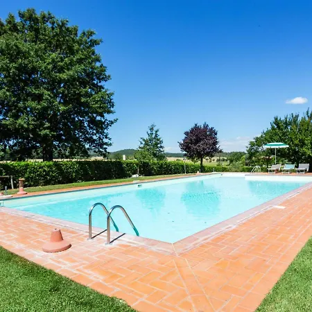 In Tuscany With Pool And Scenic Views Apartment *