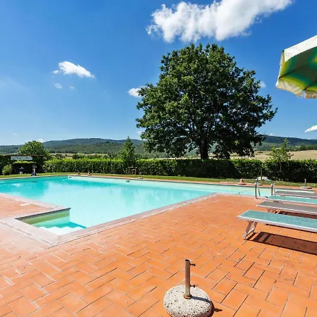 Apartment In Tuscany With Pool And Scenic Views *