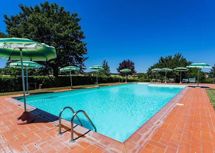 In Tuscany With Pool And Scenic Views Apartment