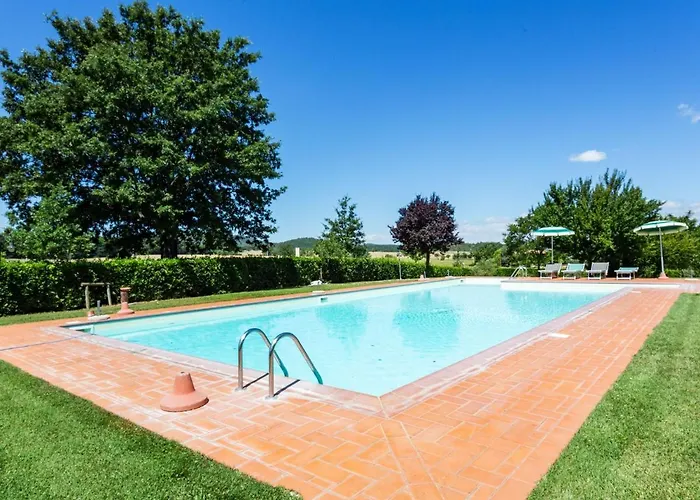 In Tuscany With Pool And Scenic Views Apartment *